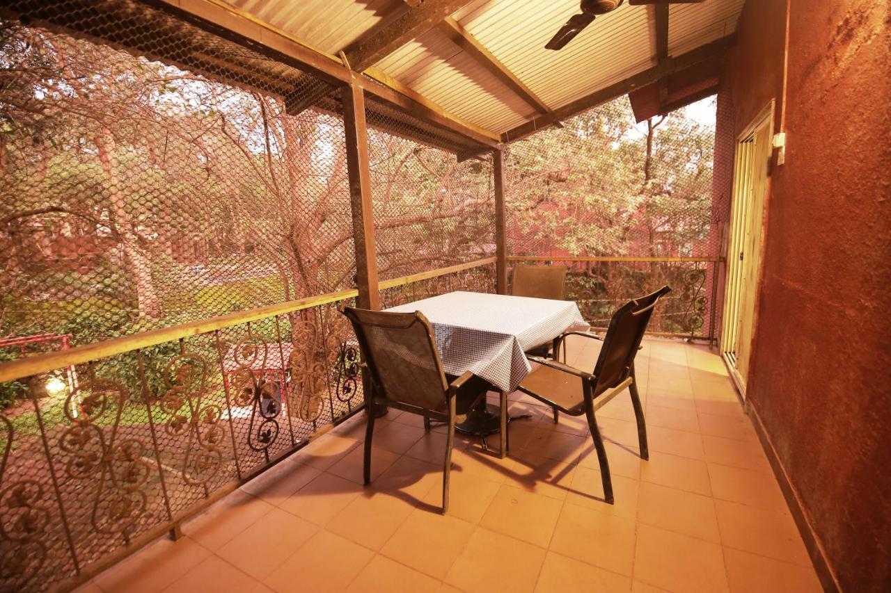 Westend Hotel Matheran Exterior photo