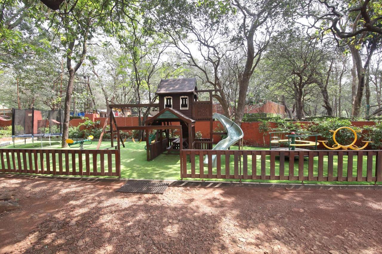 Westend Hotel Matheran Exterior photo